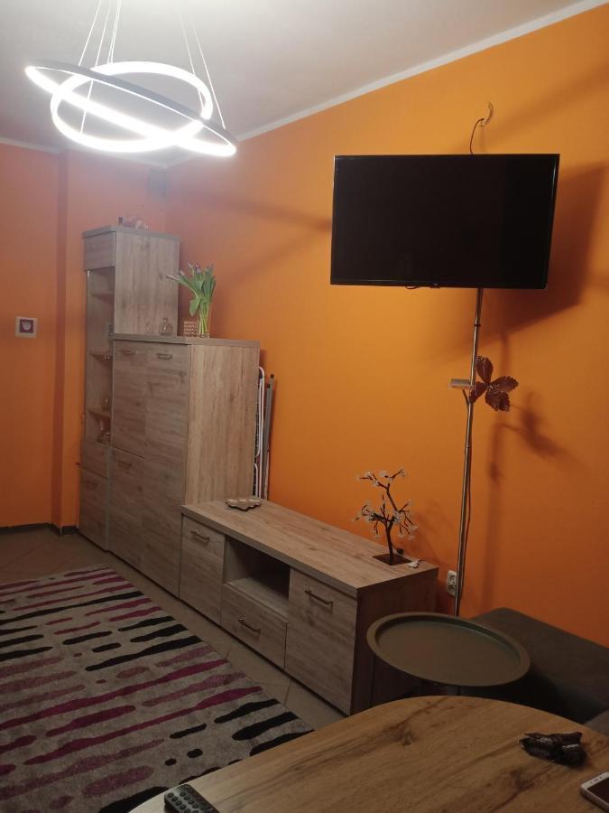 Uroczy Apartament Cracóvia Exterior foto