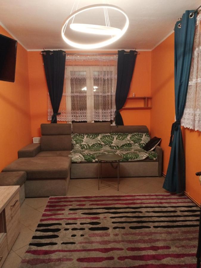 Uroczy Apartament Cracóvia Exterior foto