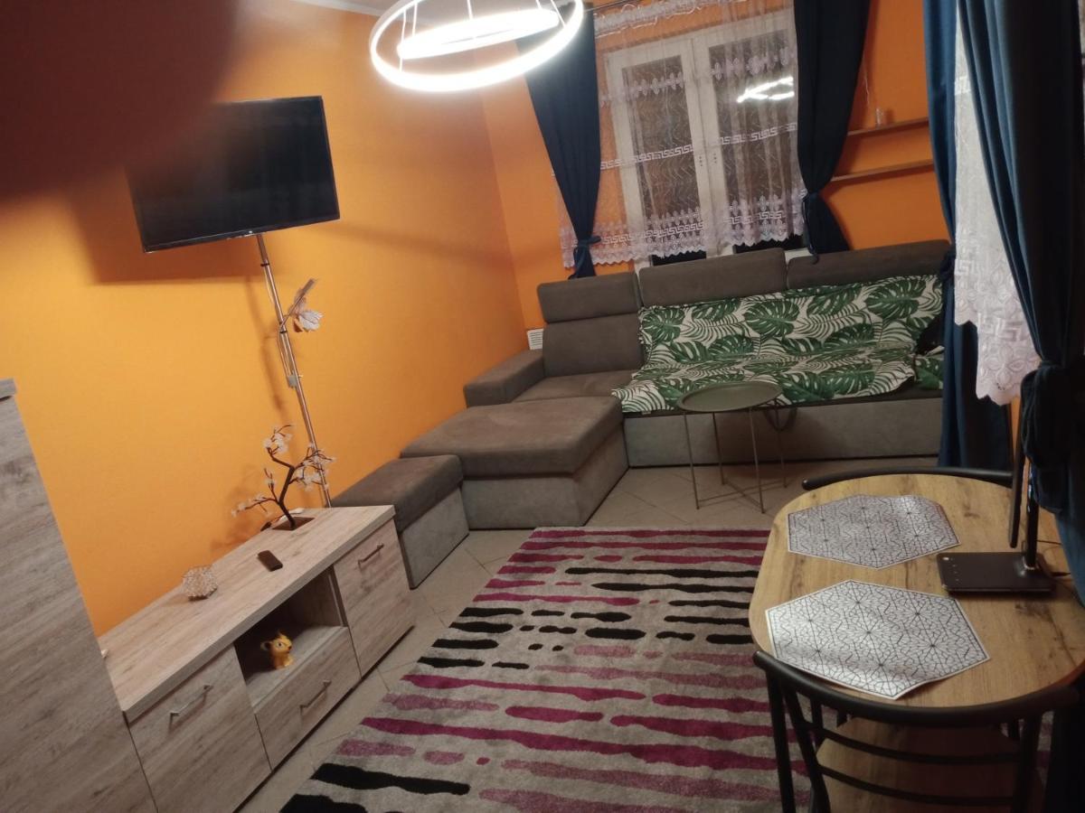 Uroczy Apartament Cracóvia Exterior foto